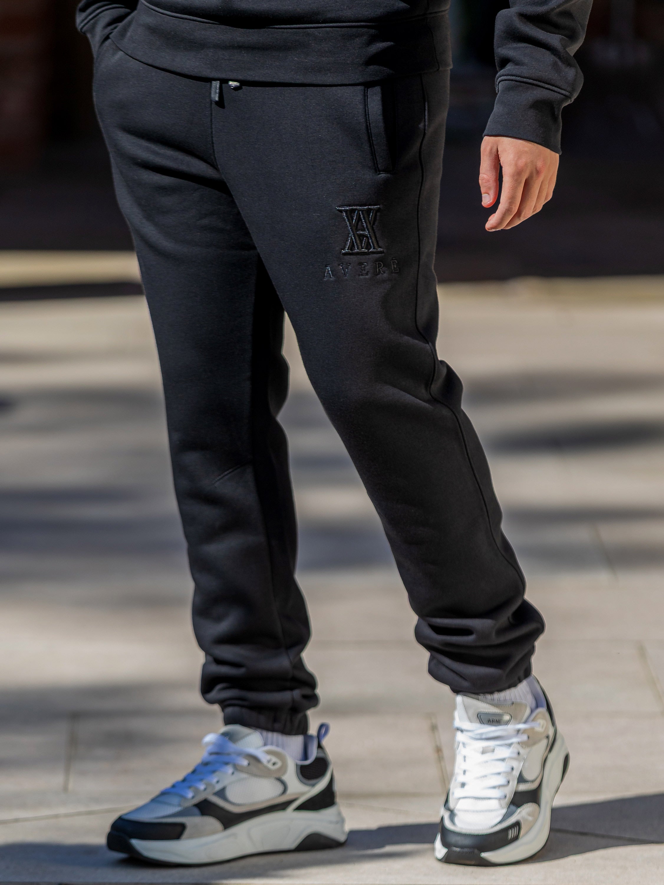 Capanne Black Cuffed Sweatpants