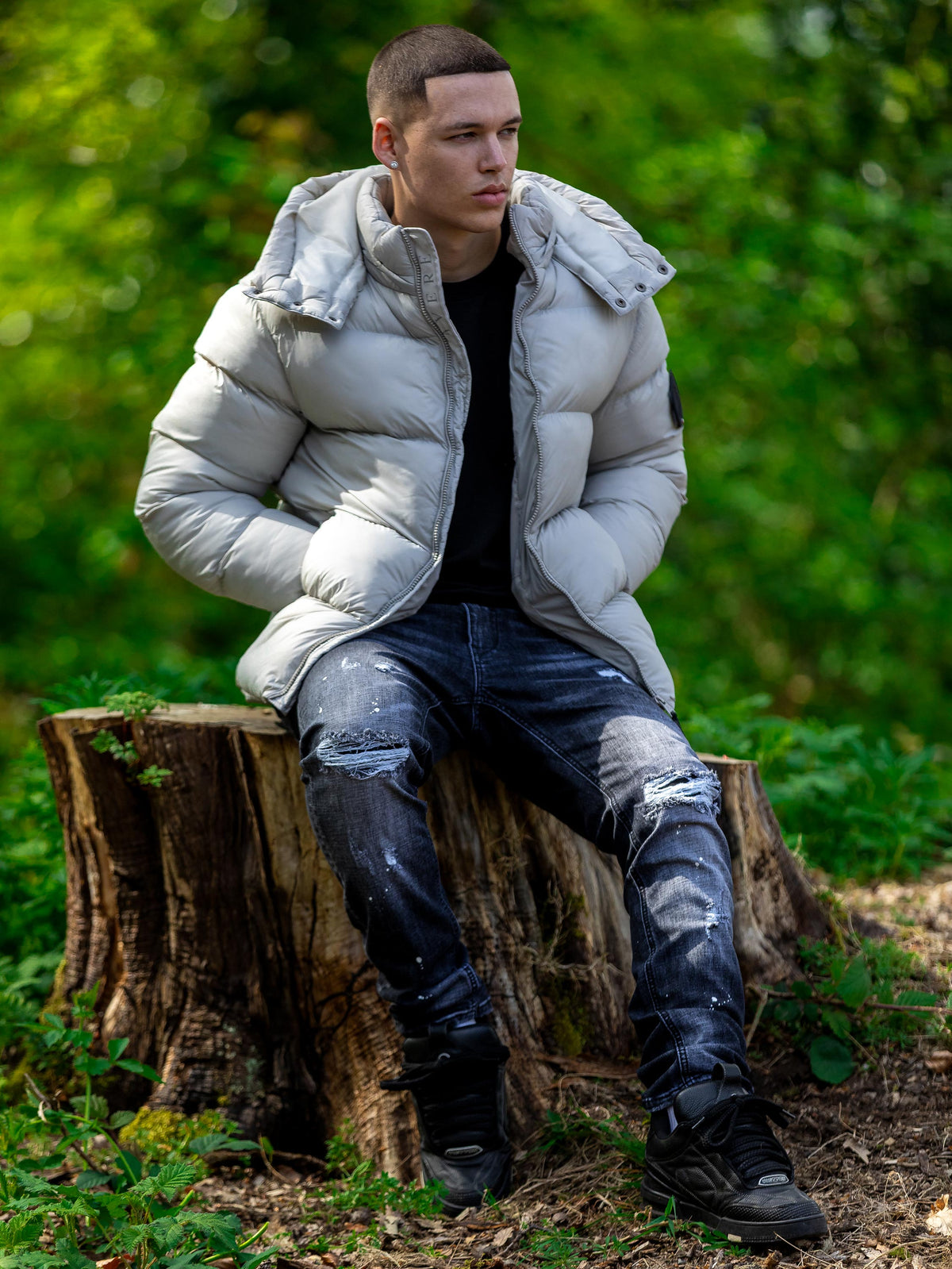 Vesuvius Grey Short Puffer Jacket